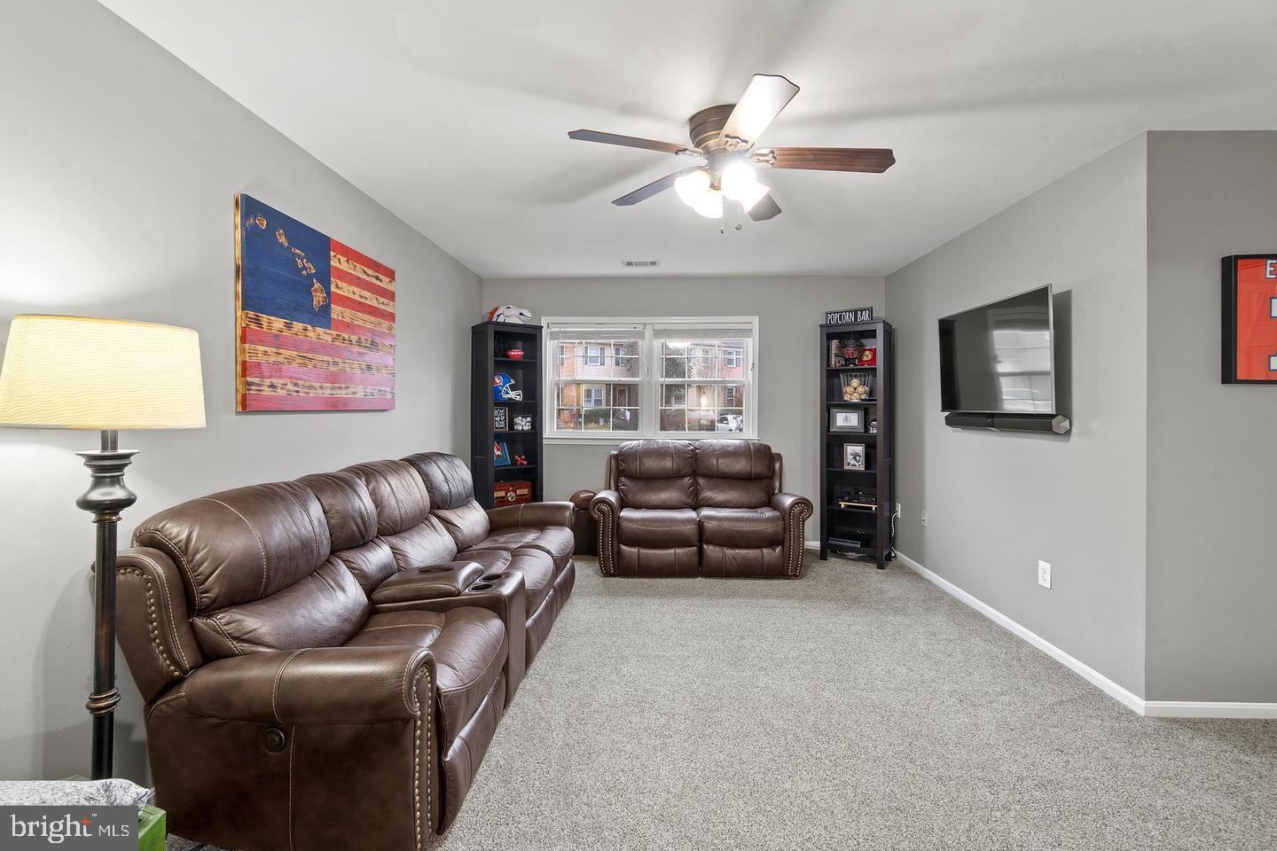 9979 Whitewater Dr Property Photo 29