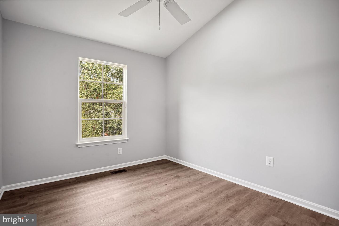 7759 Asterella Ct Property Photo 18