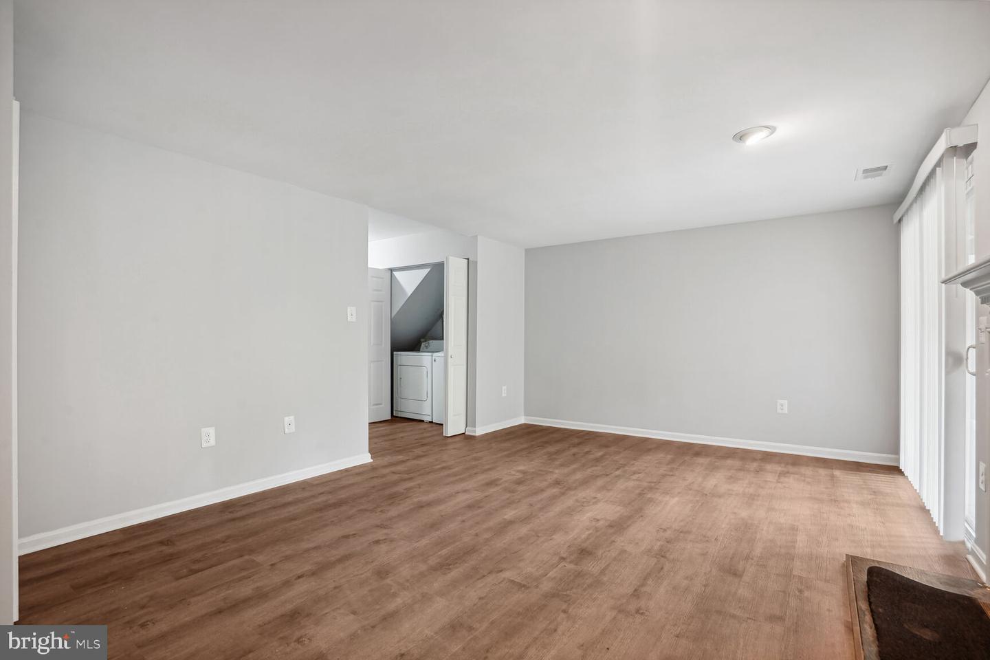 7759 Asterella Ct Property Photo 21