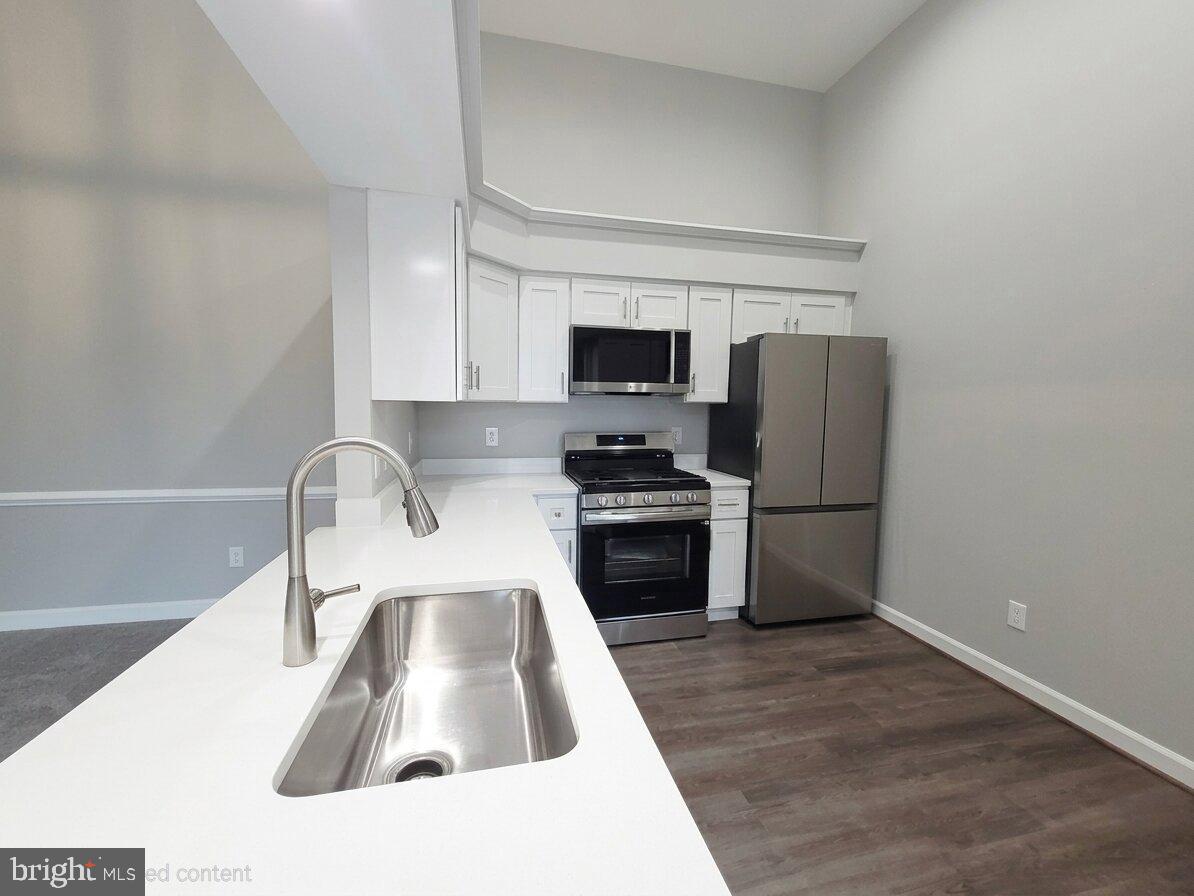 8303 Bluebird Way #m Property Photo 3
