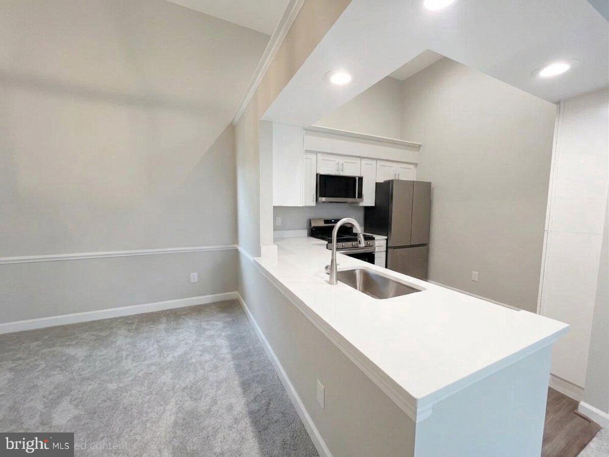 8303 Bluebird Way #m Property Photo 5