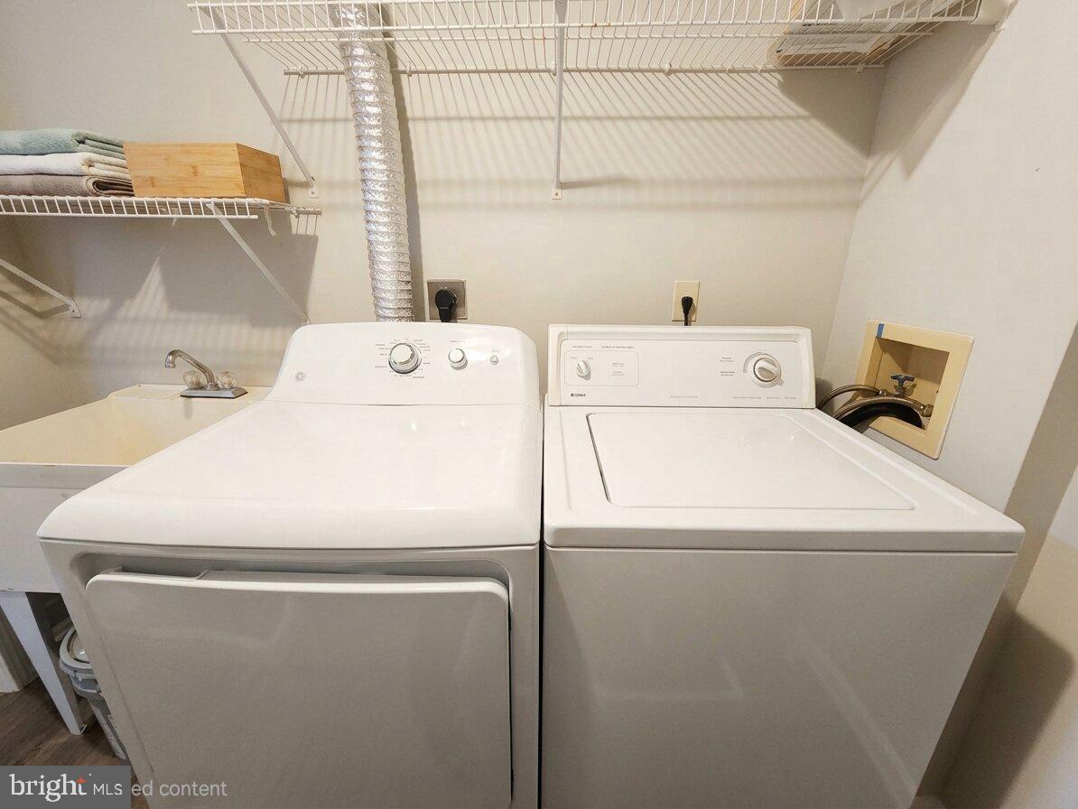8303 Bluebird Way #m Property Photo 17