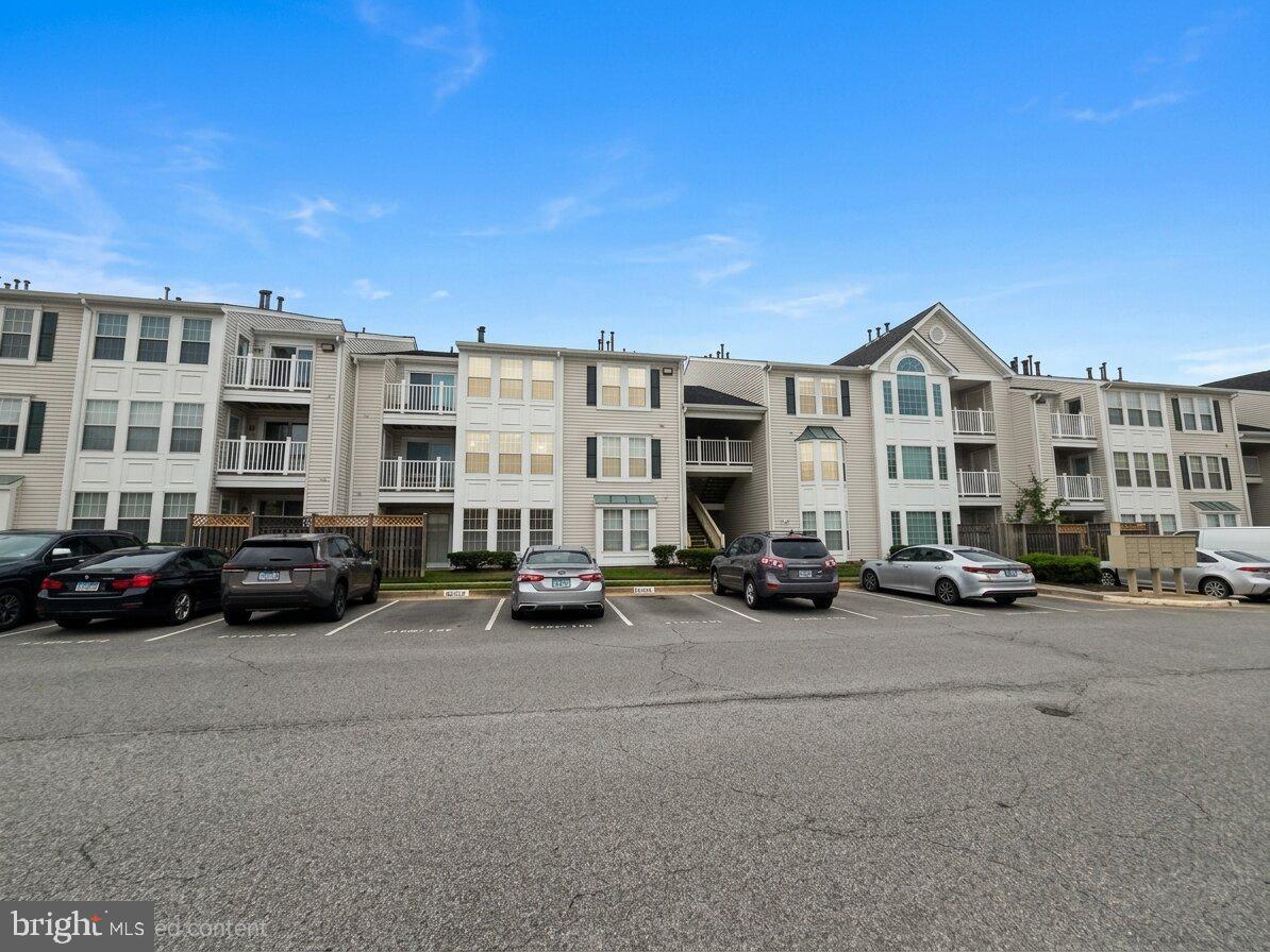 8303 Bluebird Way #m Property Photo 18