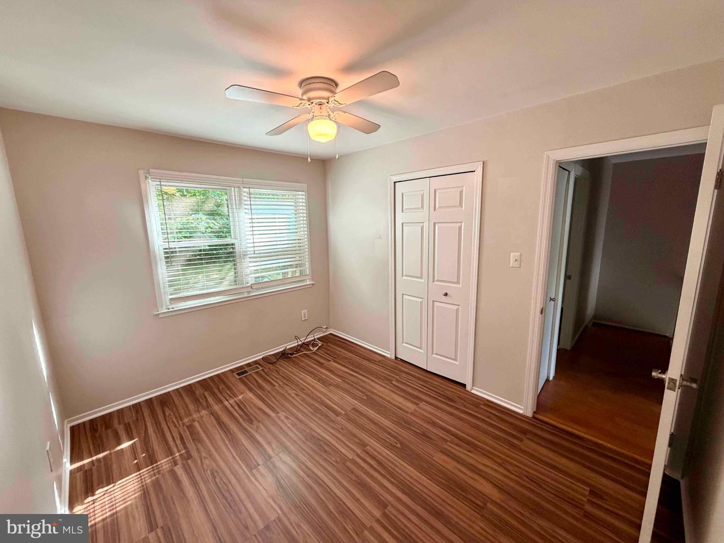 8416 Red Ash Ct Property Photo 5