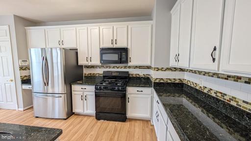 13996 Khalid Ln Property Photo 8