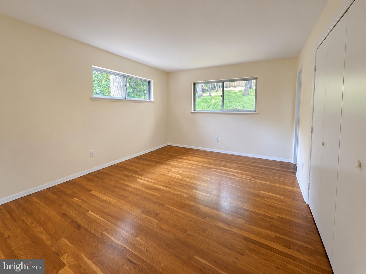 7818 Glenister Dr Property Photo 20
