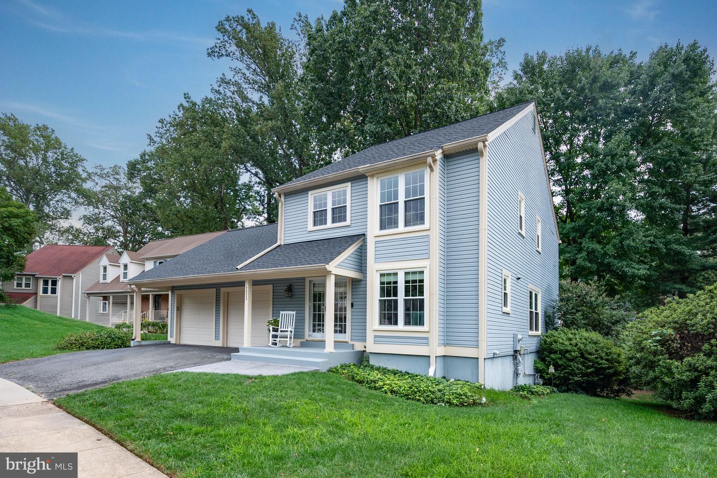 10008 Beacon Pond Ln Property Photo 1