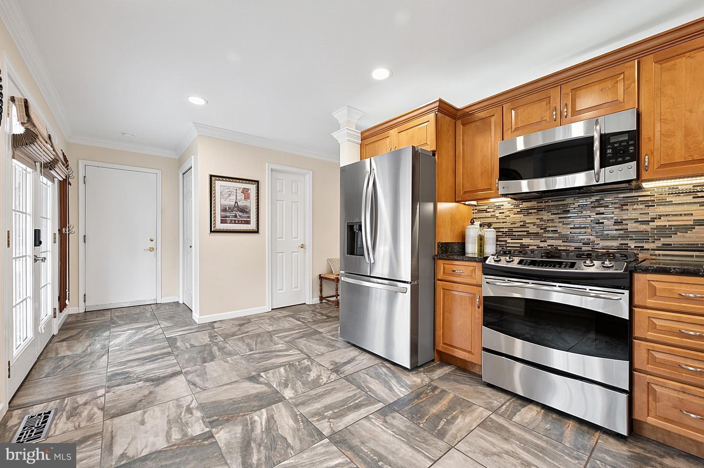 10008 Beacon Pond Ln Property Photo 10