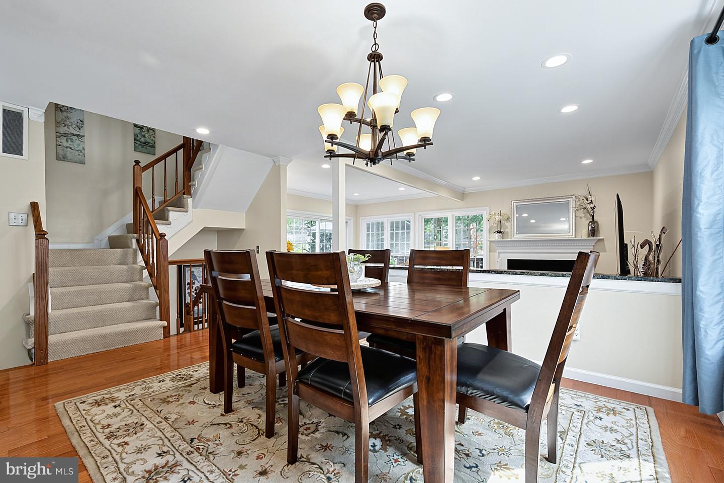 10008 Beacon Pond Ln Property Photo 13