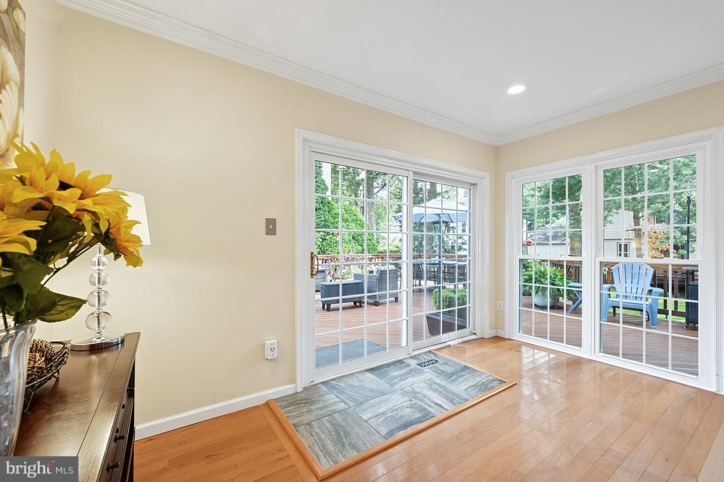 10008 Beacon Pond Ln Property Photo 22