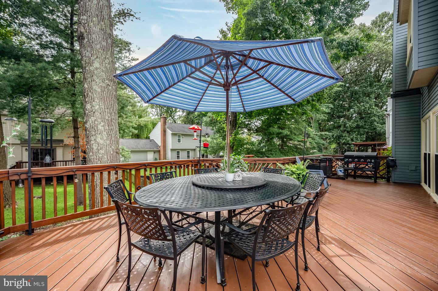 10008 Beacon Pond Ln Property Photo 30