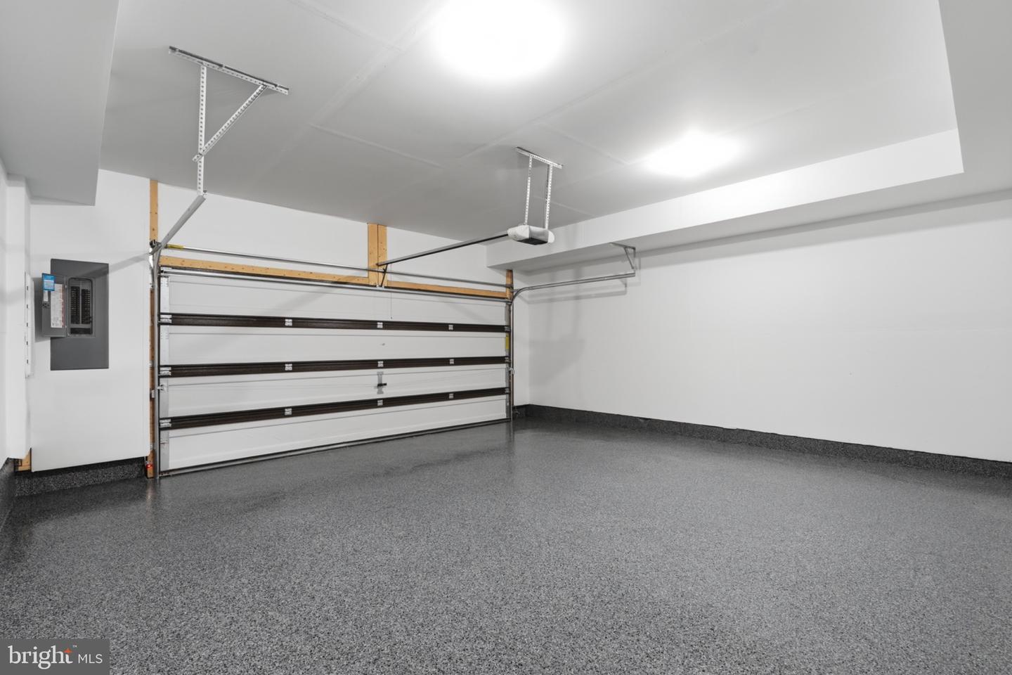 2389 Liberty Loop Property Photo 16