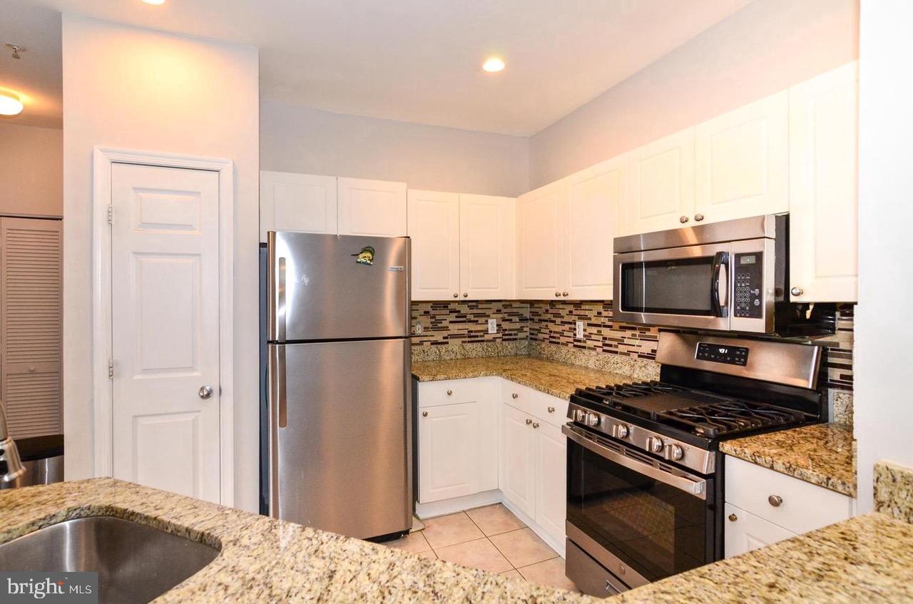 11317 Aristotle Dr #3-310 Property Photo 7