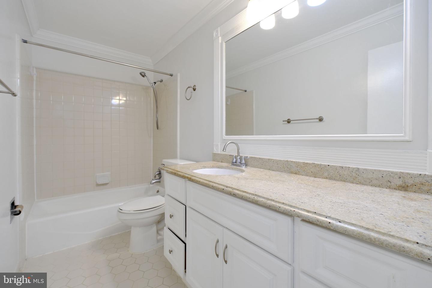 14420 Turin Property Photo 12