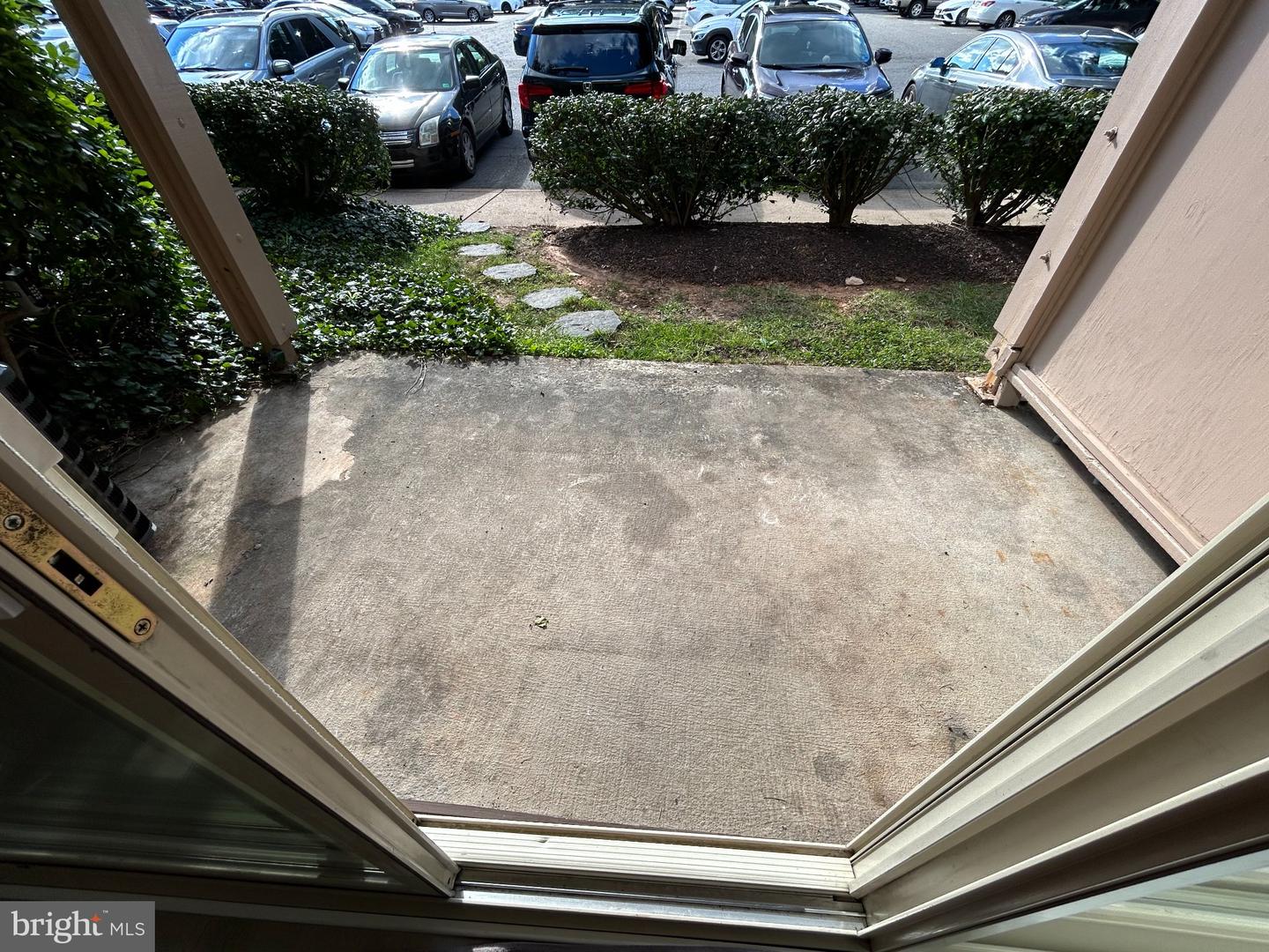 5802 Royal Ridge Dr #b Property Photo 23