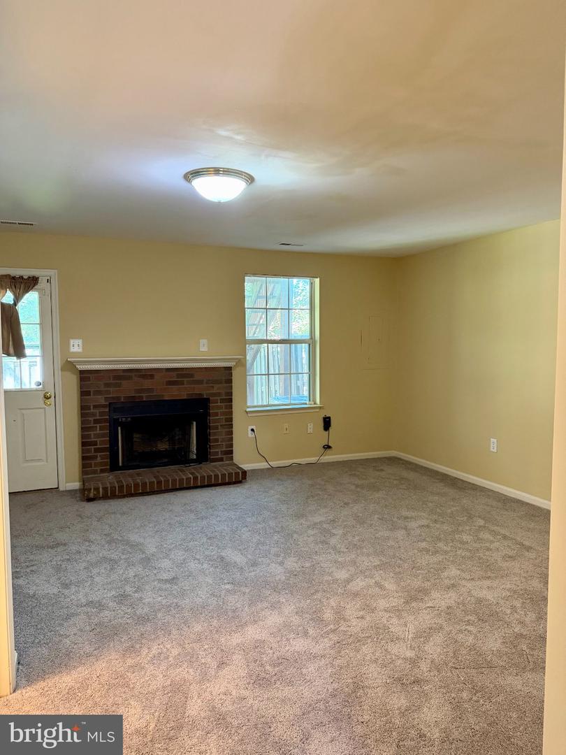 13244 Coppermill Dr Property Photo 6