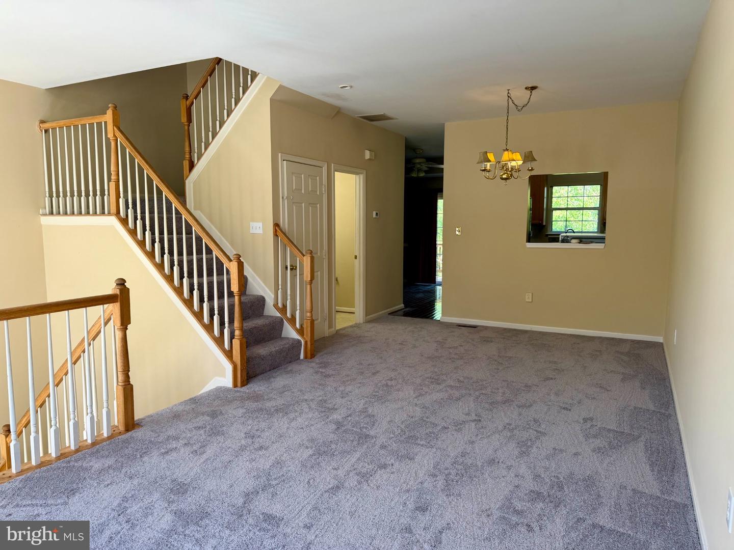 13244 Coppermill Dr Property Photo 7