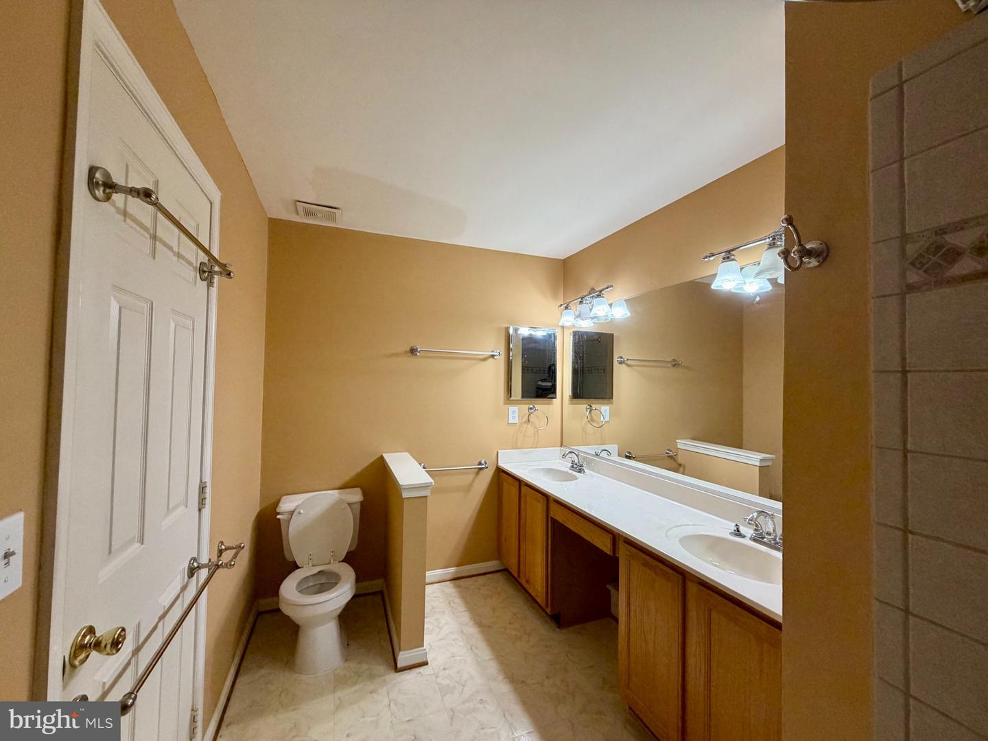 13244 Coppermill Dr Property Photo 29