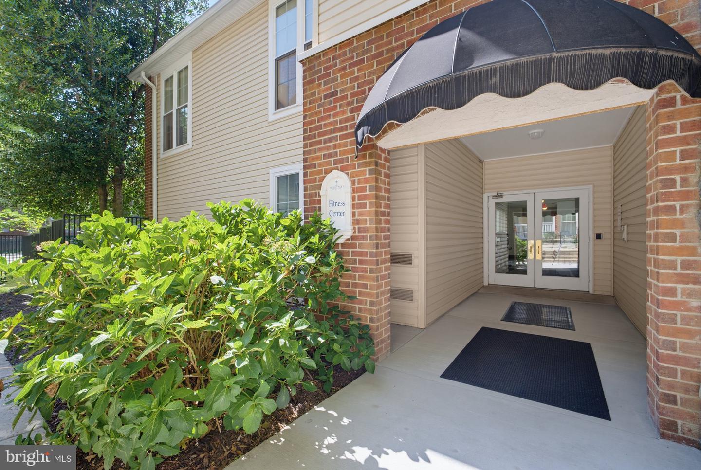 1524 Lincoln Way #407 Property Photo 24