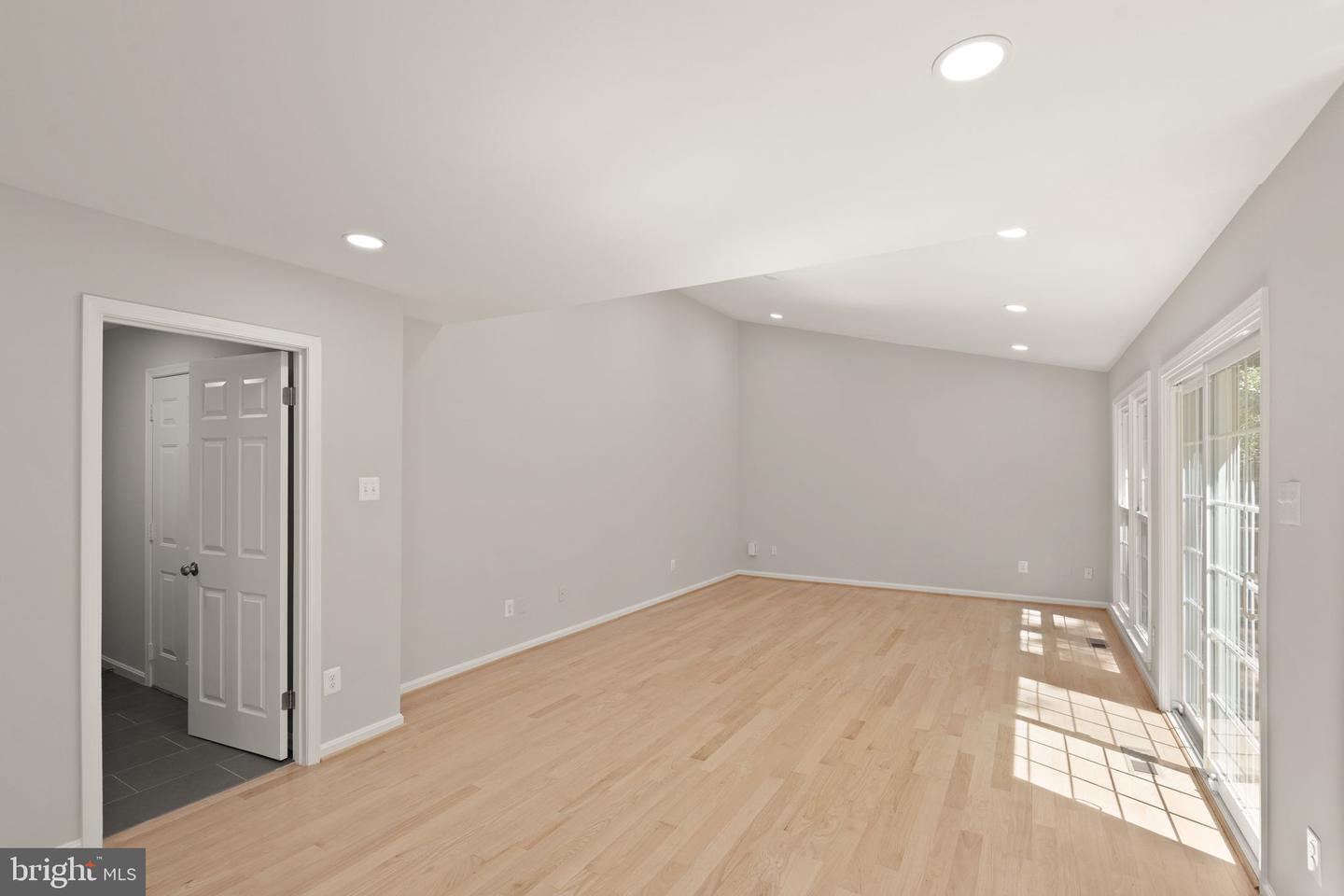 13917 Stonefield Dr Property Photo 31