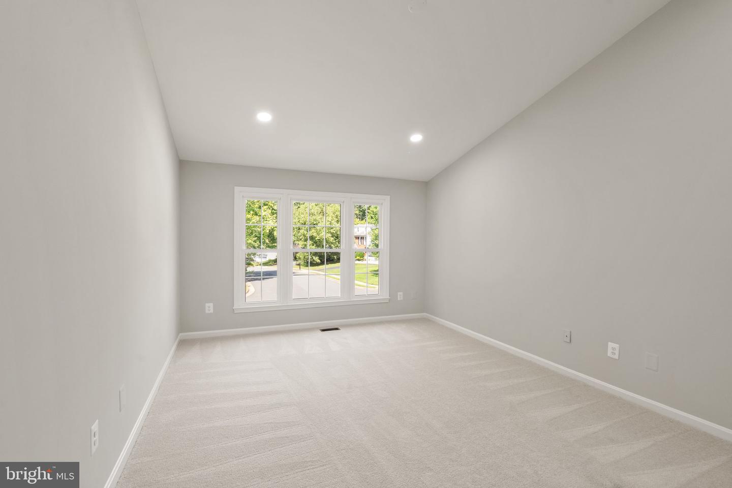13917 Stonefield Dr Property Photo 34