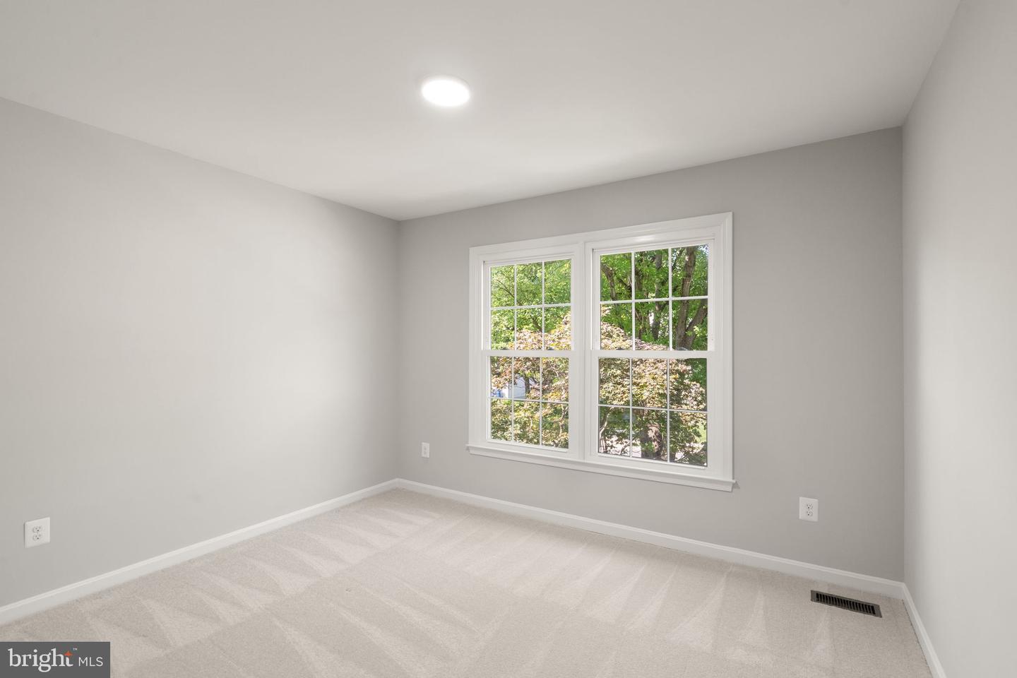 13917 Stonefield Dr Property Photo 48