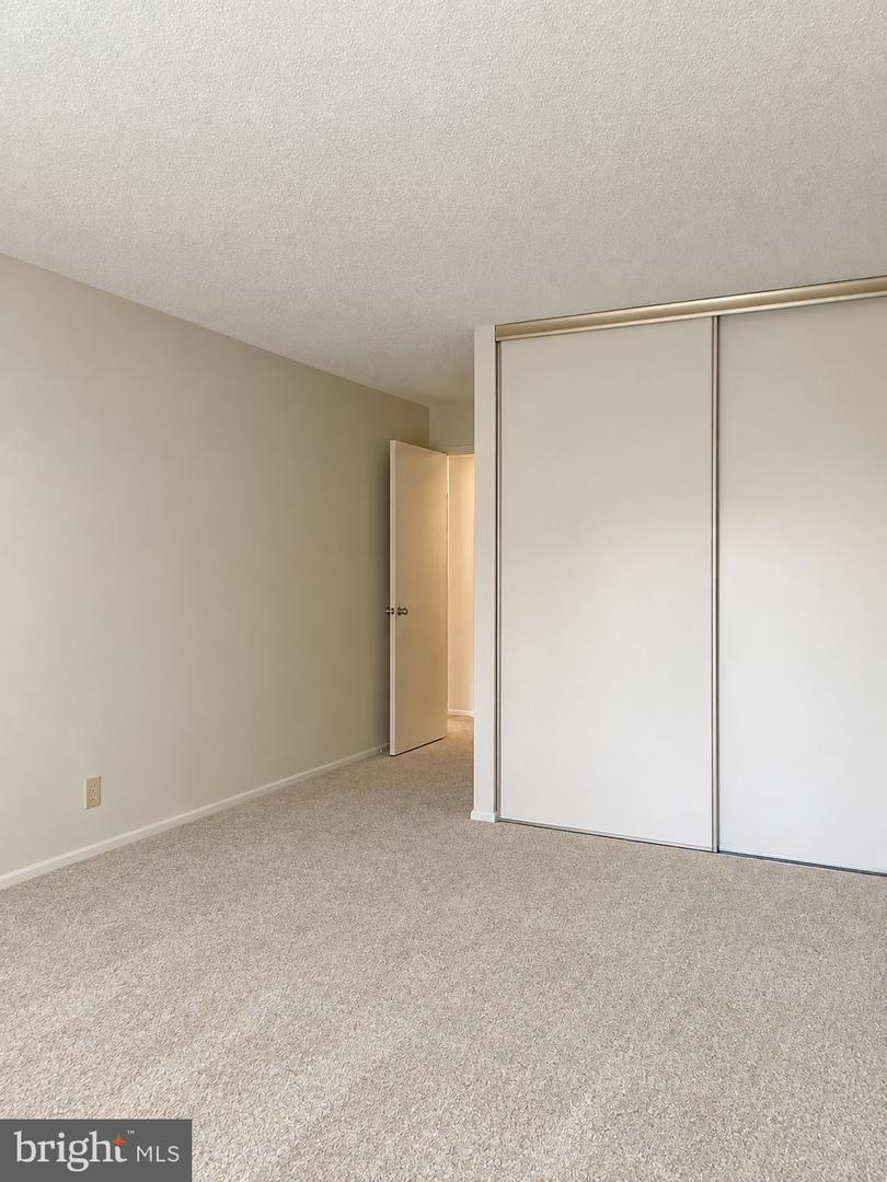 8360 Greensboro Dr #322 Property Photo 15