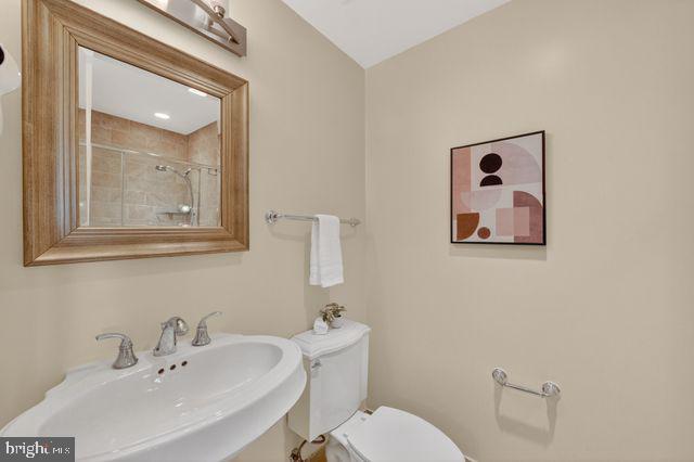 8220 Crestwood Heights Dr #1410 Property Photo 8