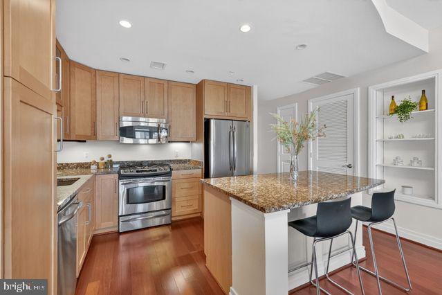 8220 Crestwood Heights Dr #1410 Property Photo 11