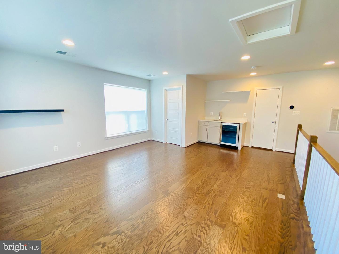 6261 Edsall Rd Property Photo 18