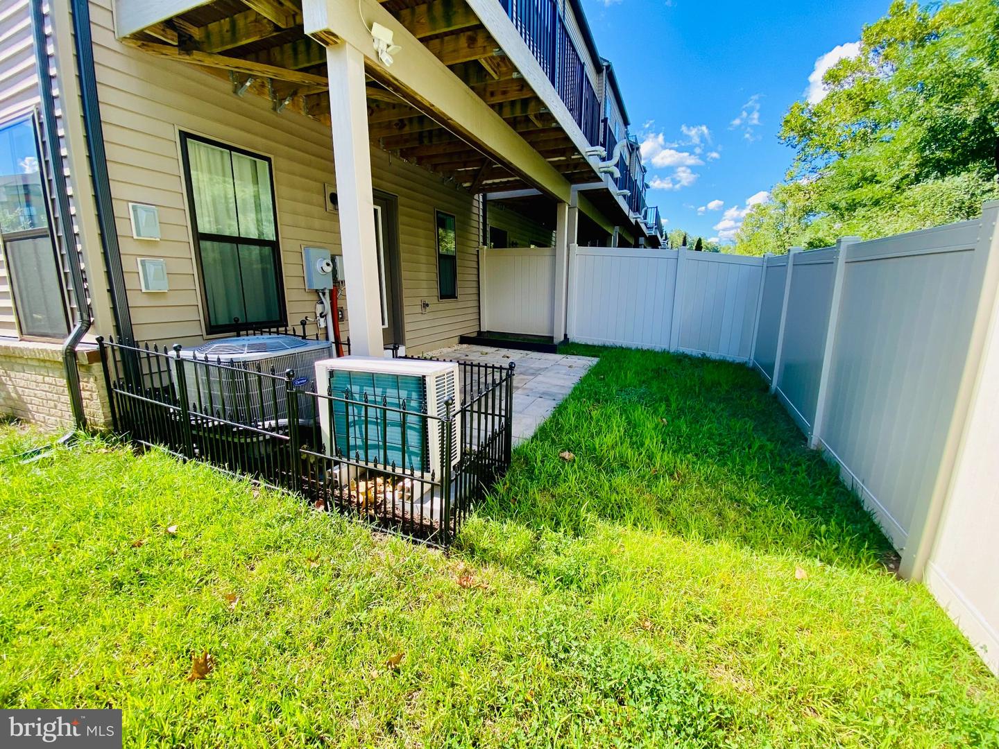 6261 Edsall Rd Property Photo 24