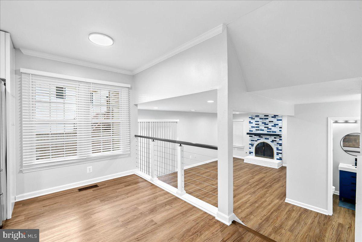 9303 Macswain Pl Property Photo 8