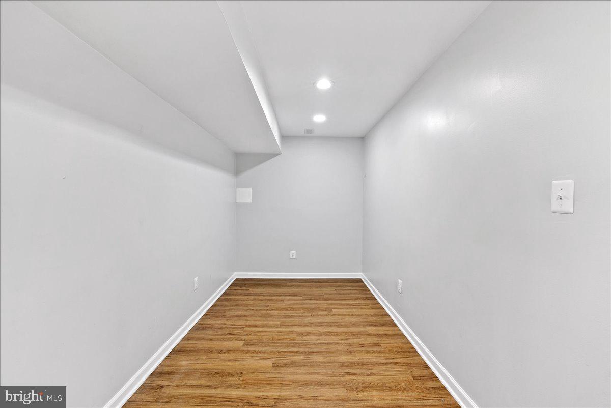 9303 Macswain Pl Property Photo 19
