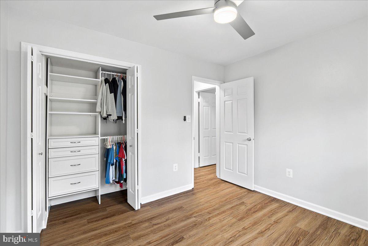 9303 Macswain Pl Property Photo 32