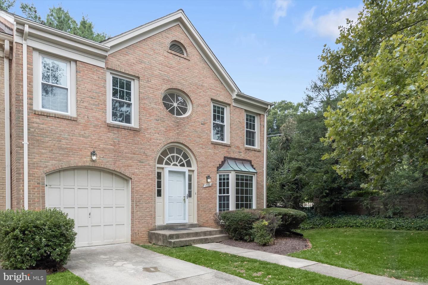 1550 MCLEAN COMMONS CT Property Photo 1