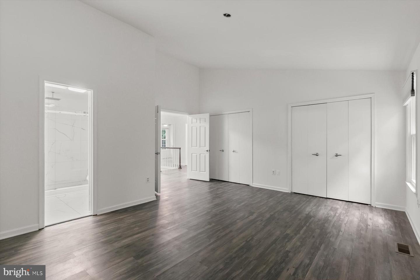 1550 Mclean Commons Ct Property Photo 18