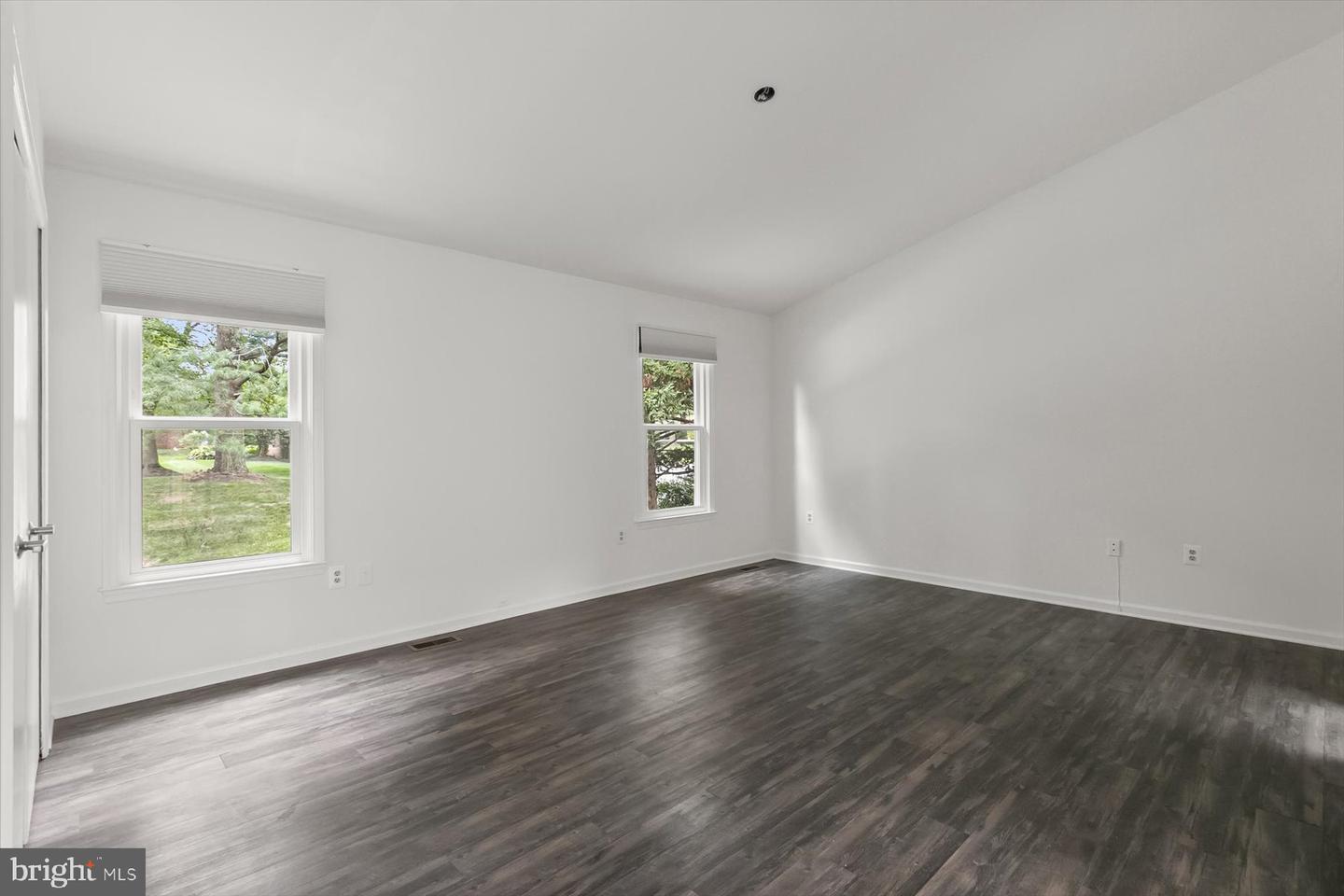 1550 Mclean Commons Ct Property Photo 19