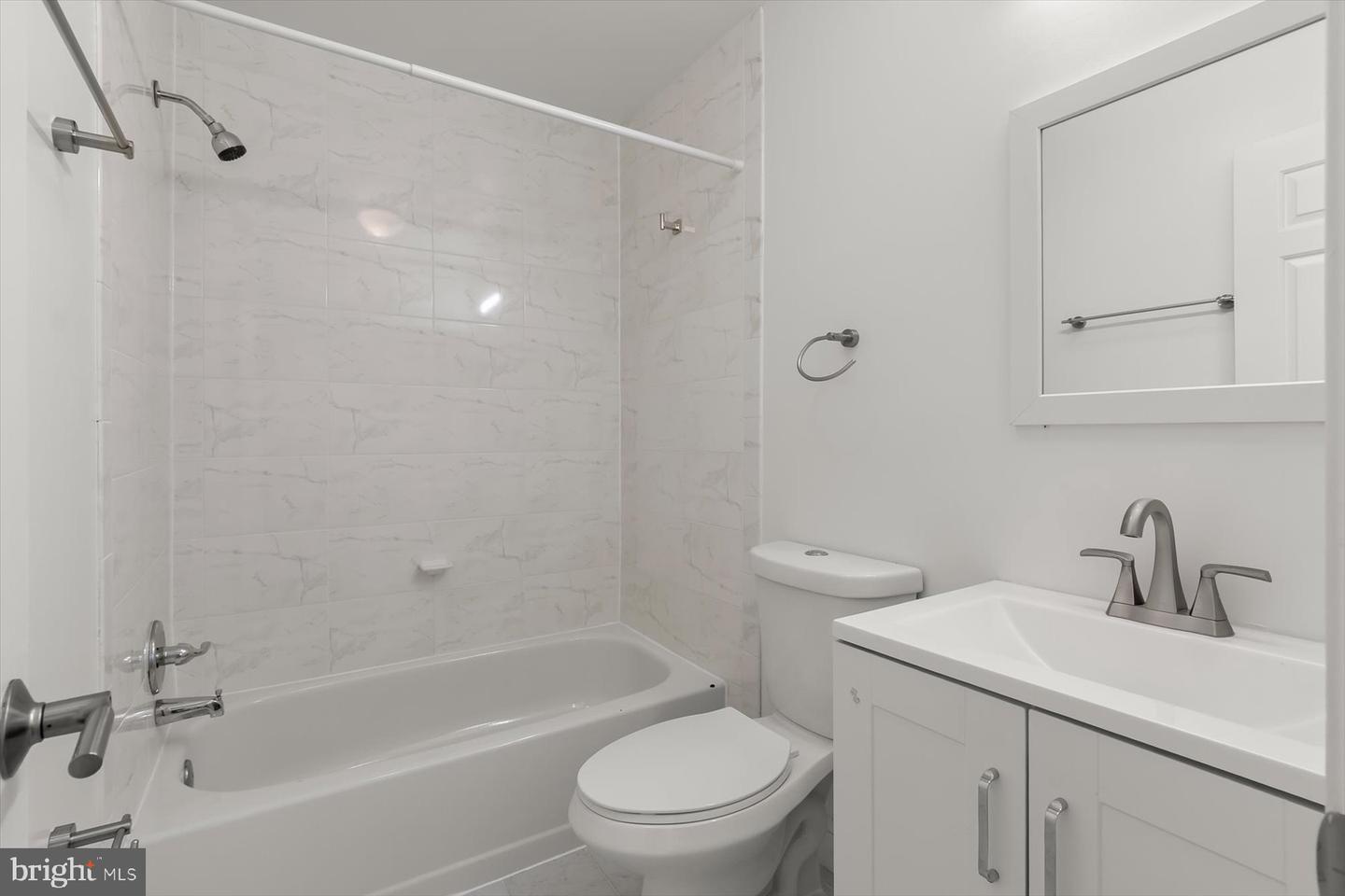 1550 Mclean Commons Ct Property Photo 25