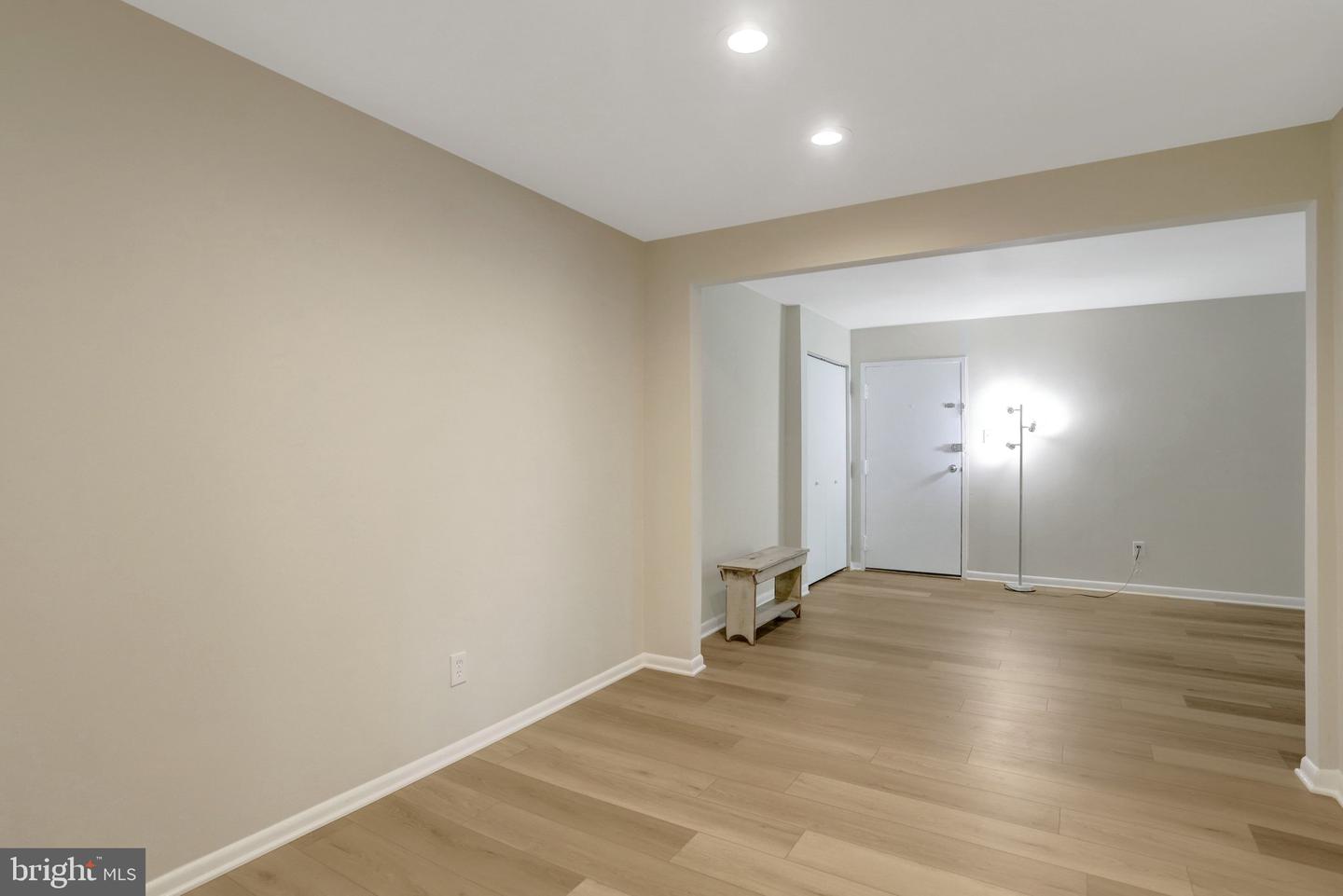 3310 Woodburn Village Dr #11 Property Photo 17