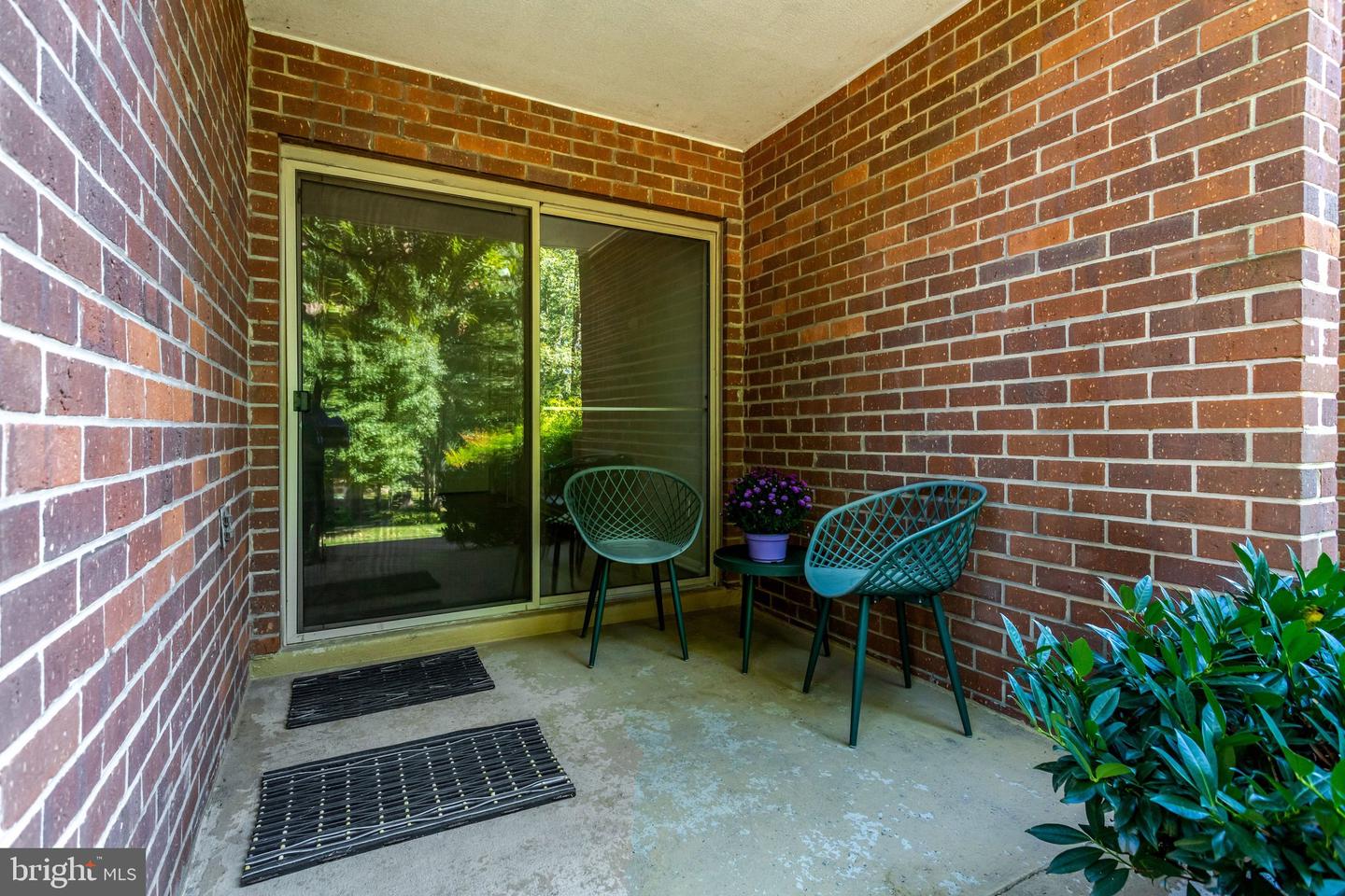 3310 Woodburn Village Dr #11 Property Photo 30