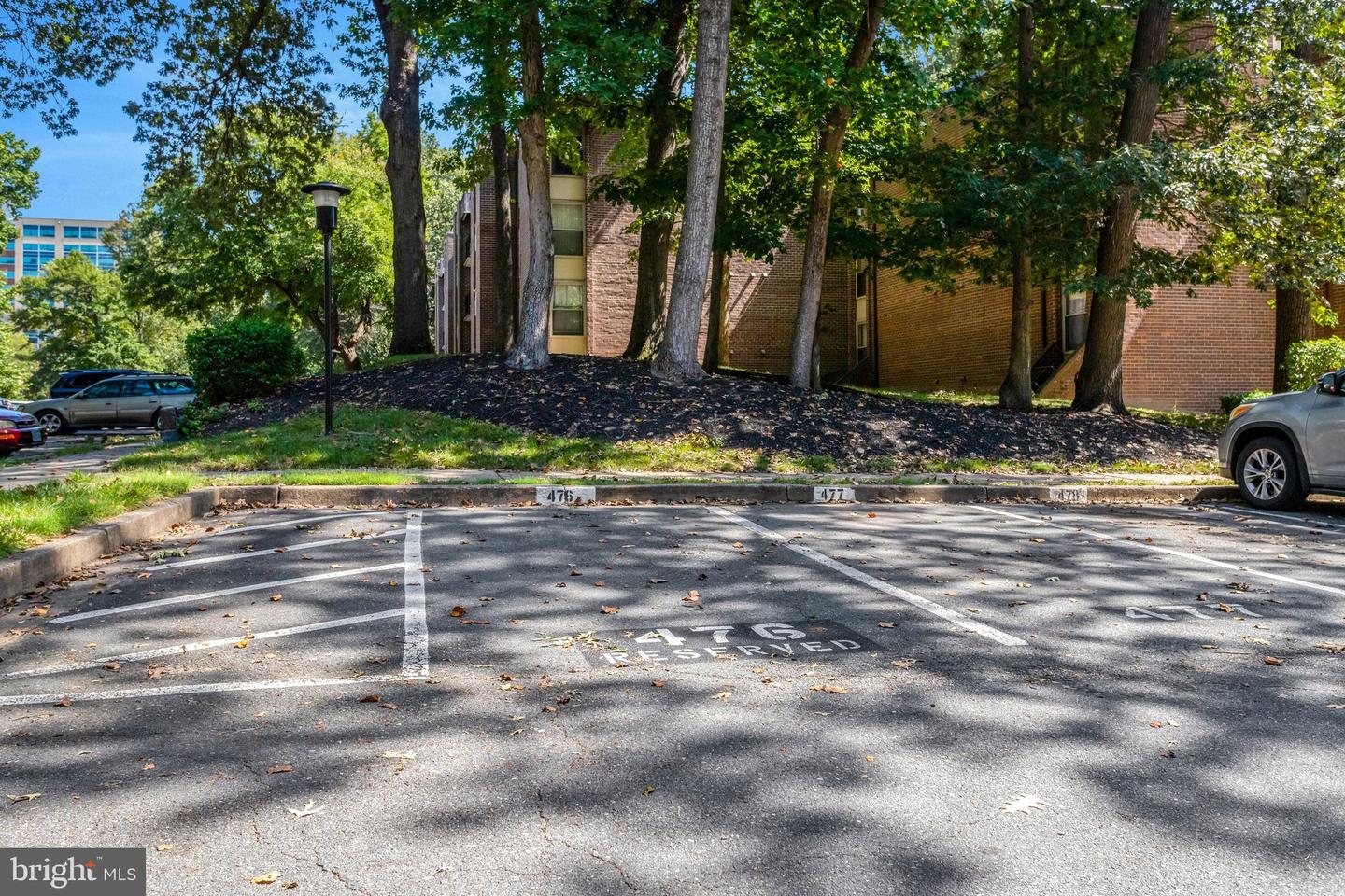 3310 Woodburn Village Dr #11 Property Photo 35