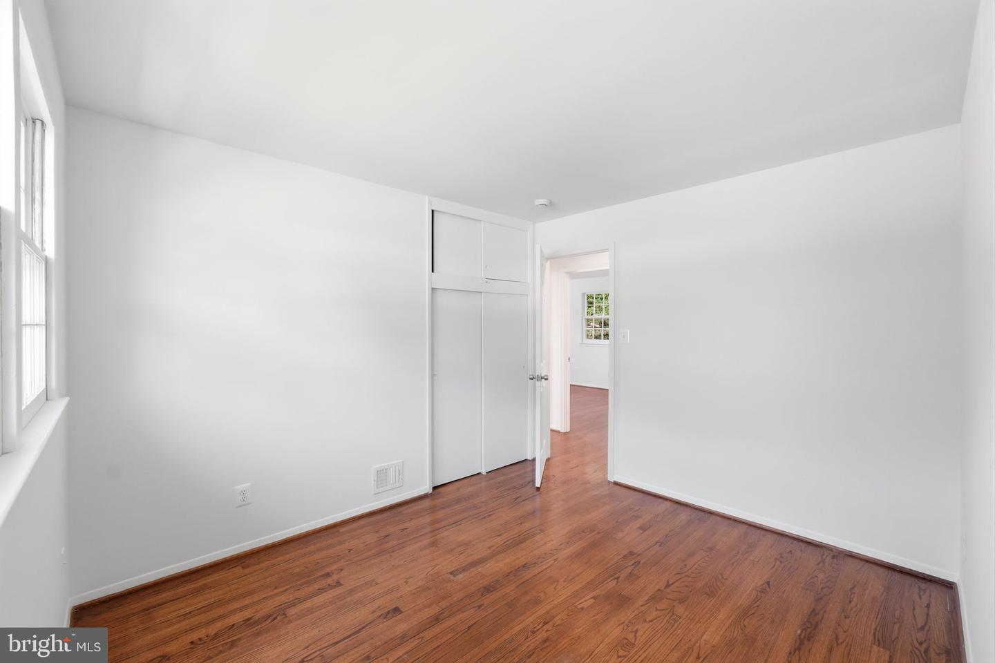 8009 Gosport Ln Property Photo 16