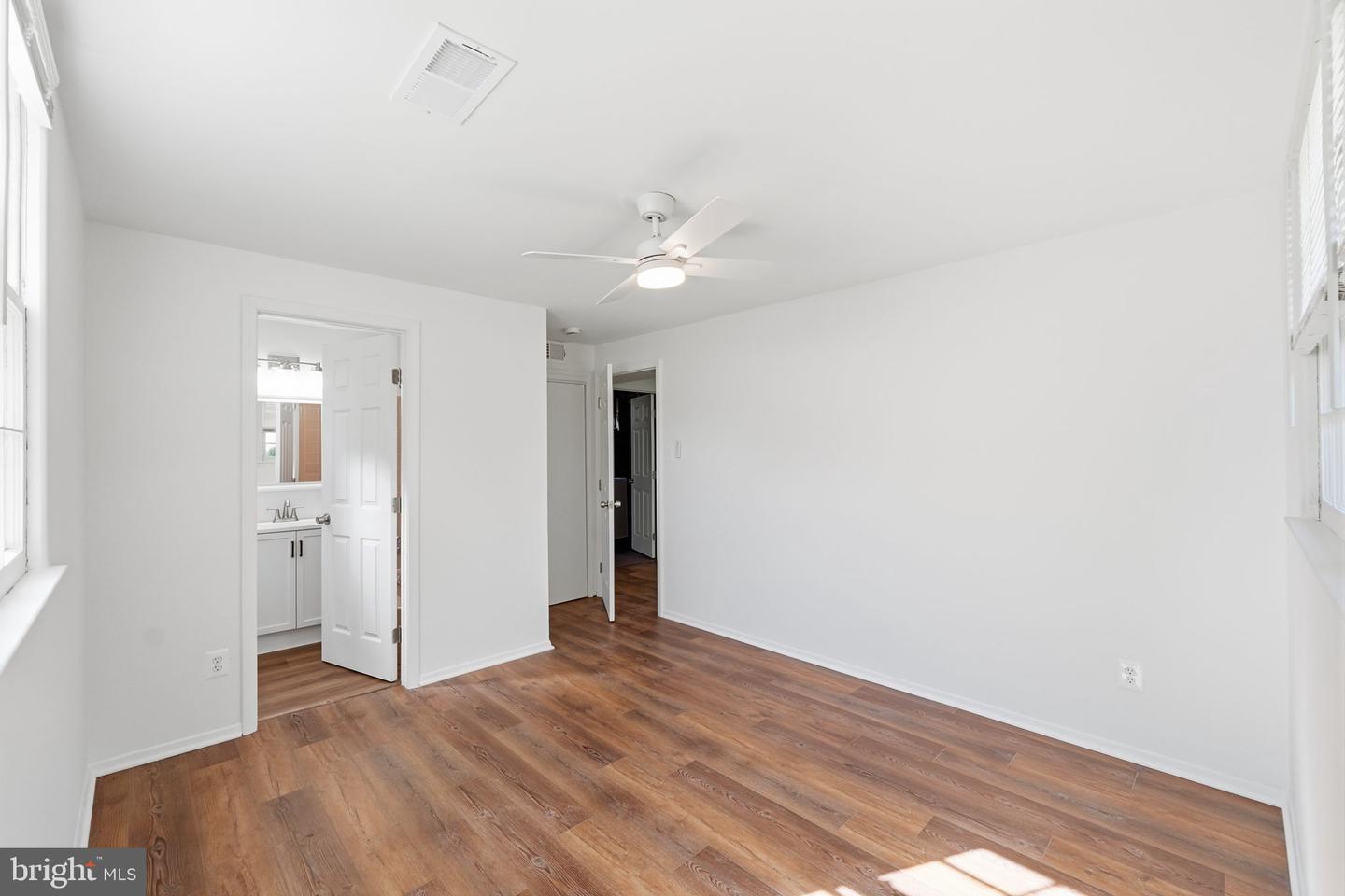 8009 Gosport Ln Property Photo 20