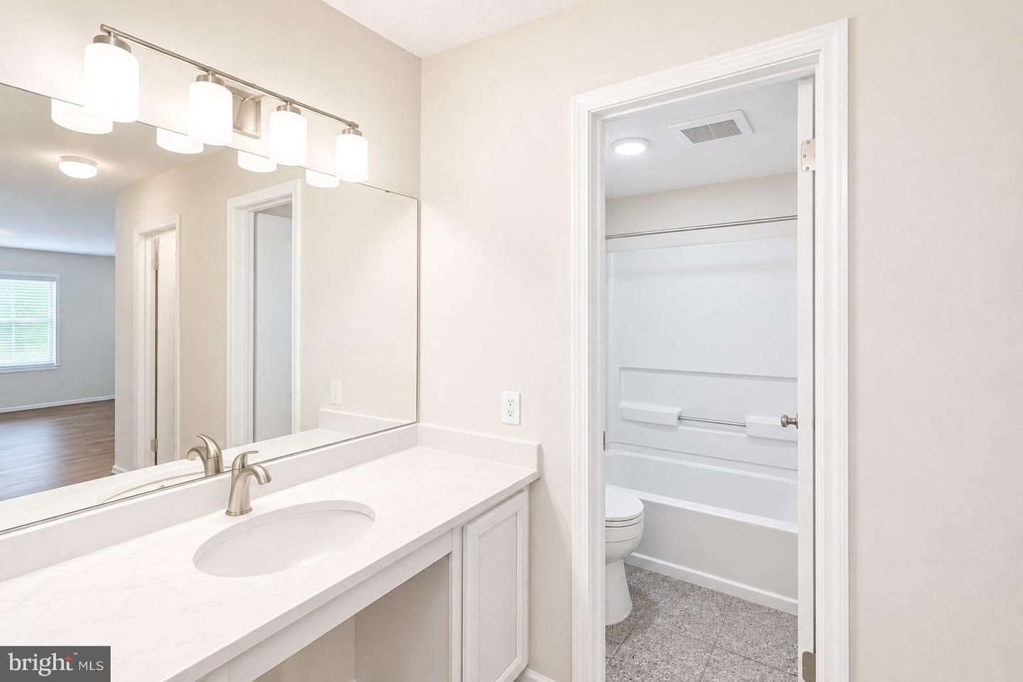 8380 Greensboro Dr #903 Property Photo 18
