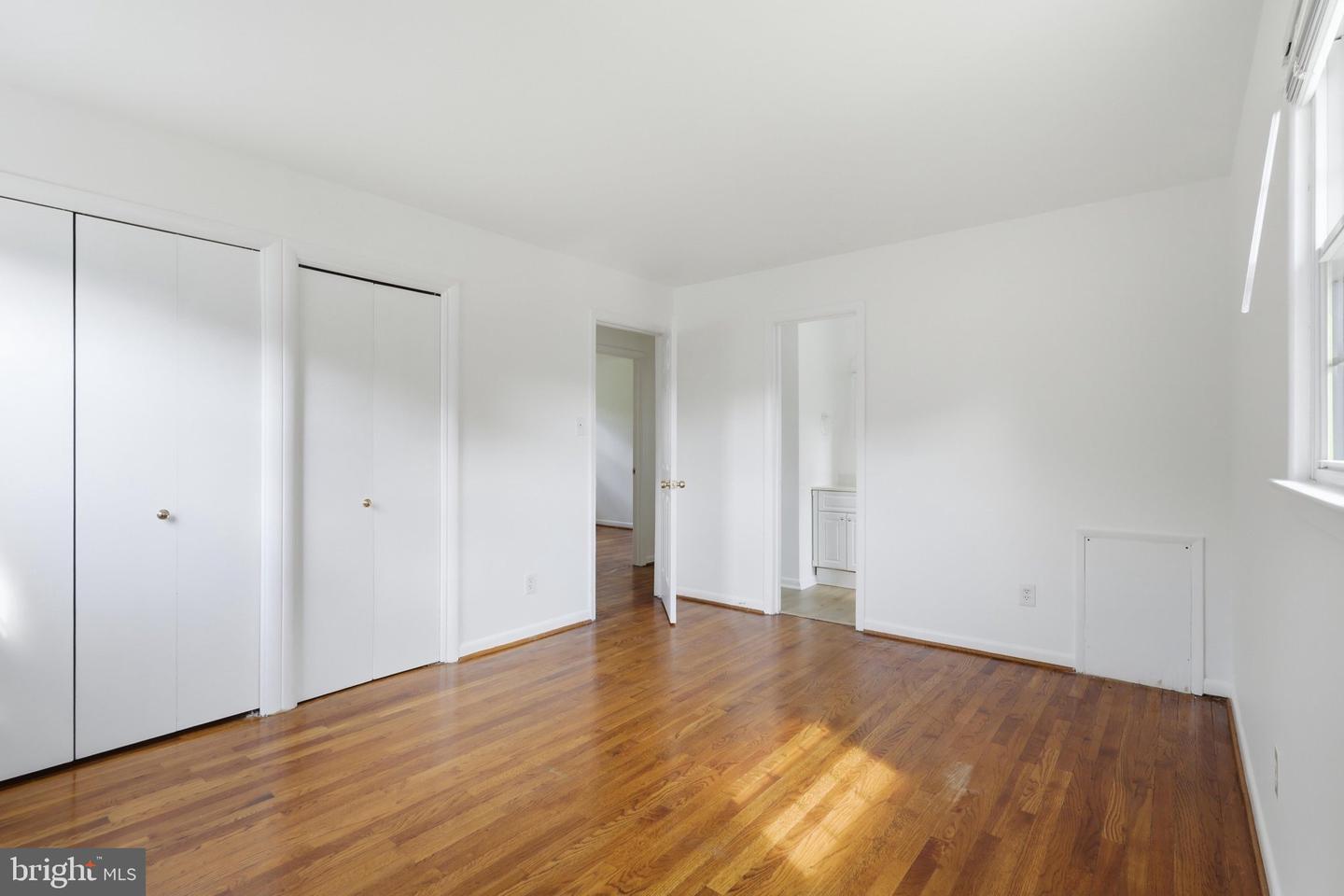 6408 Kroy Dr Property Photo 11