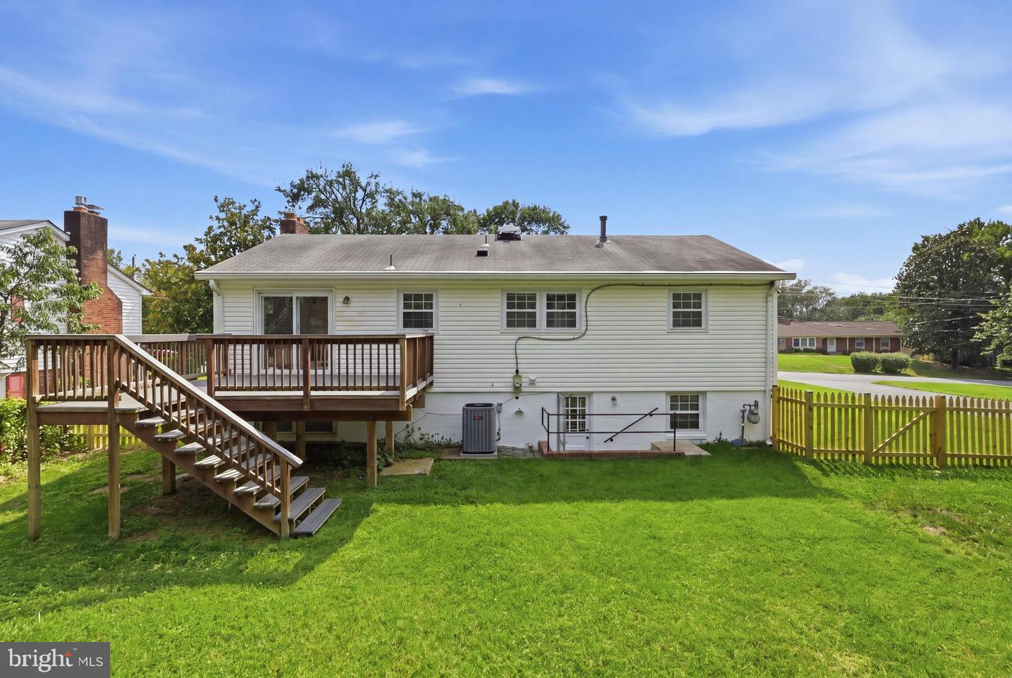 6408 Kroy Dr Property Photo 20