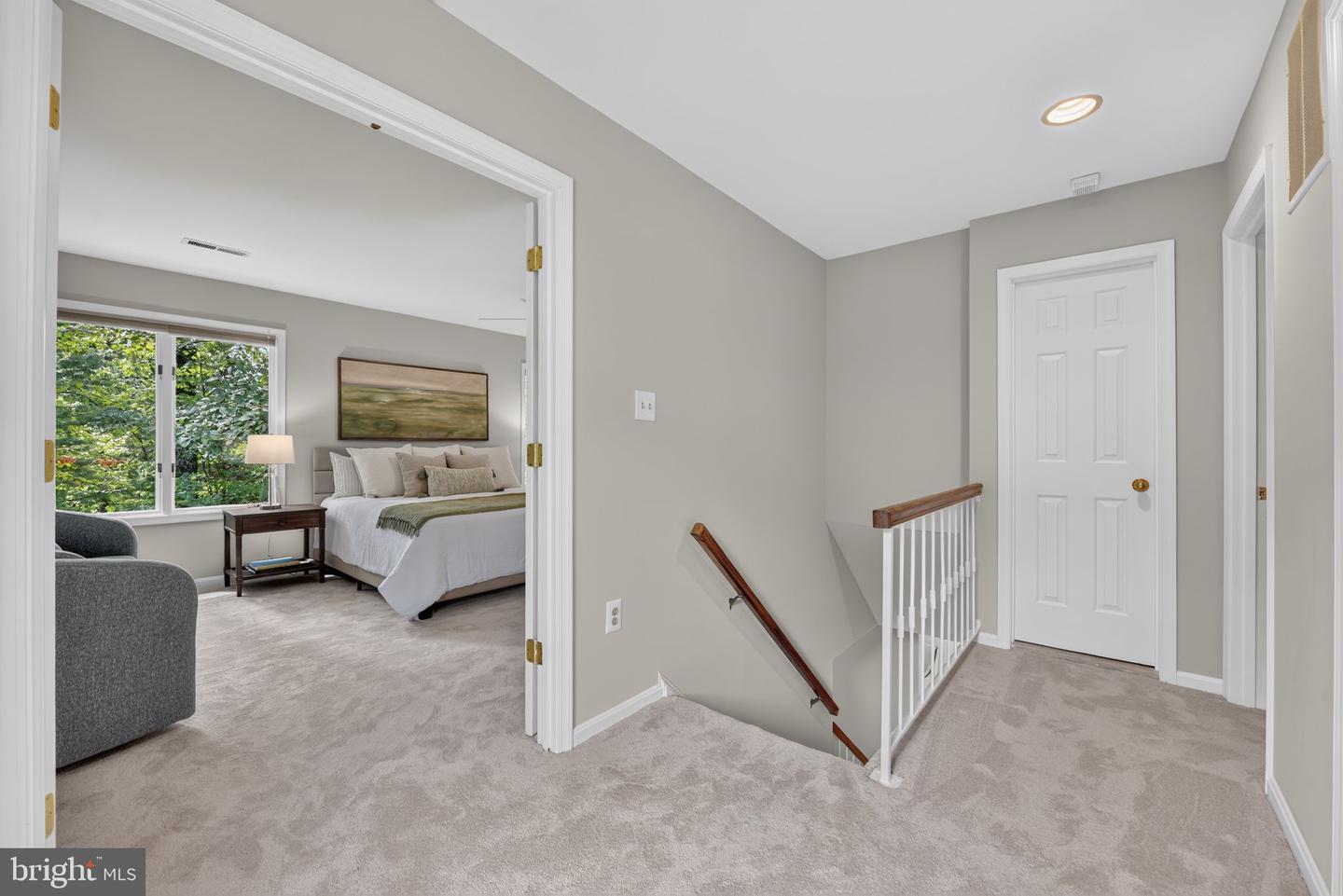1585 Regatta Ln Property Photo 17