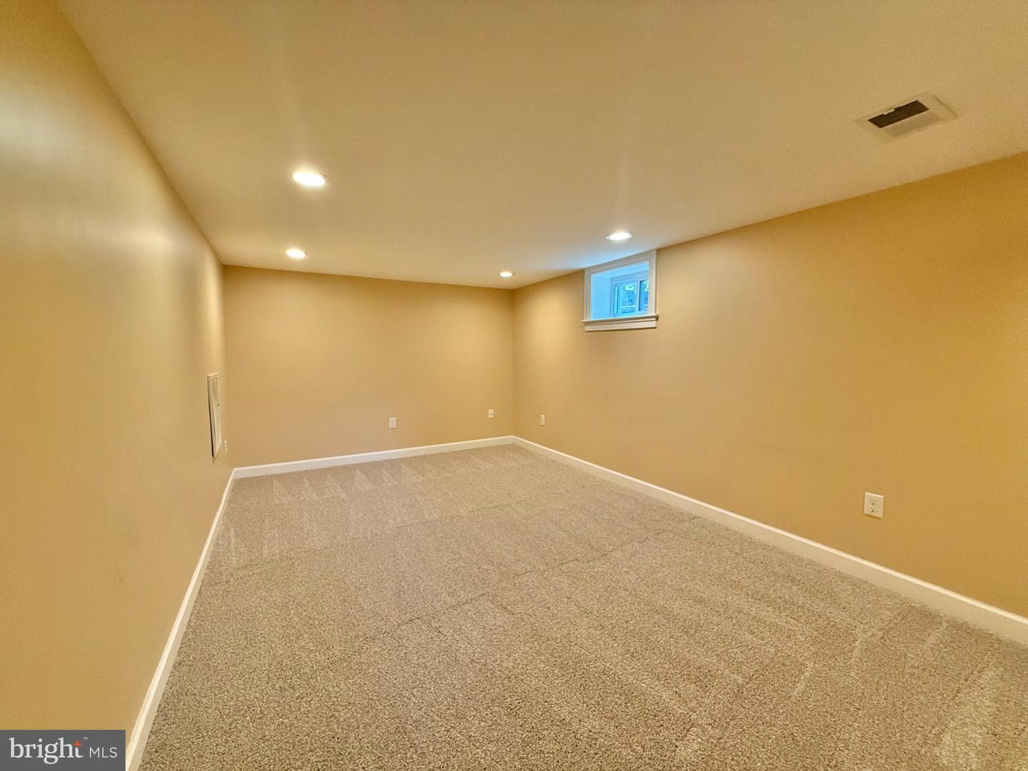 6618 Dorset Dr Property Photo 23