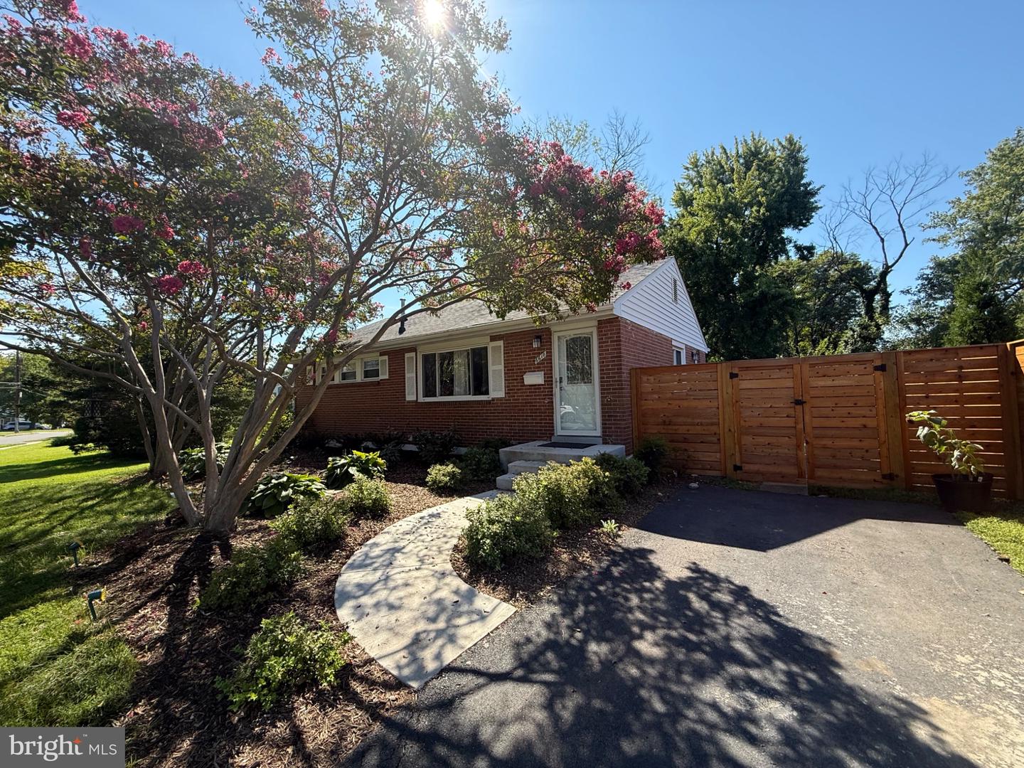 6618 Dorset Dr Property Photo 31