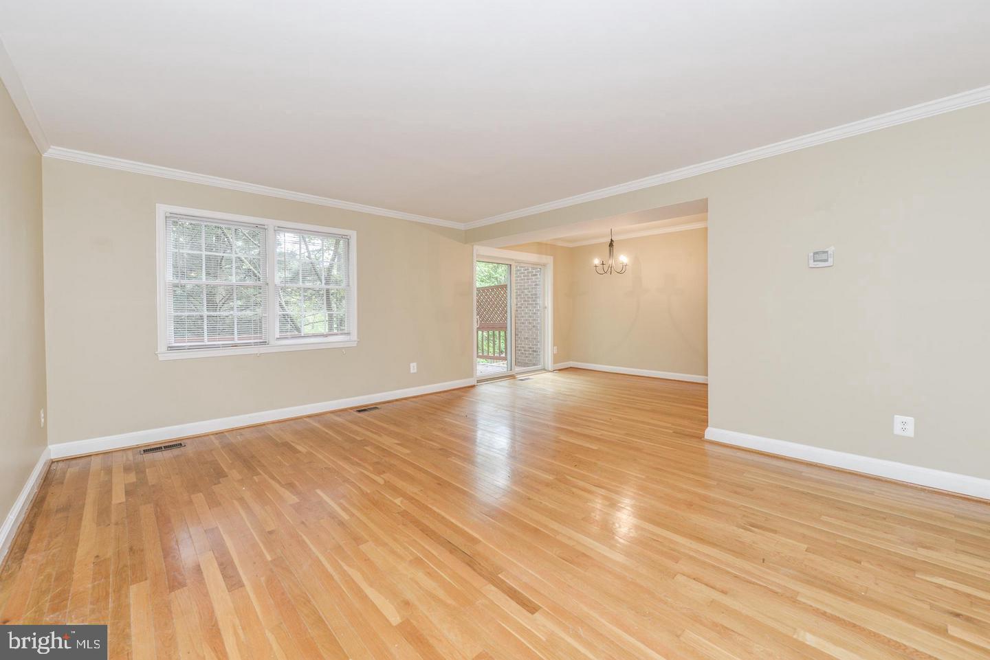 1860 Golf View Ct Property Photo 12